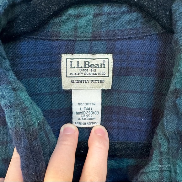 L.L. Bean Vintage flannel in Men’s Large-Tall in Green/Navy - Picture 6 of 7